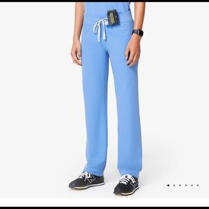 Figs Livingston scrub pants size small